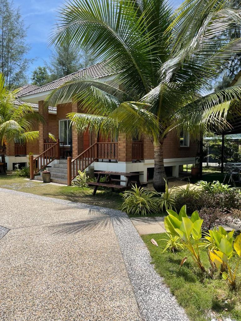 Casa Tanjung Jara Hotel Dungun Eksteriør billede