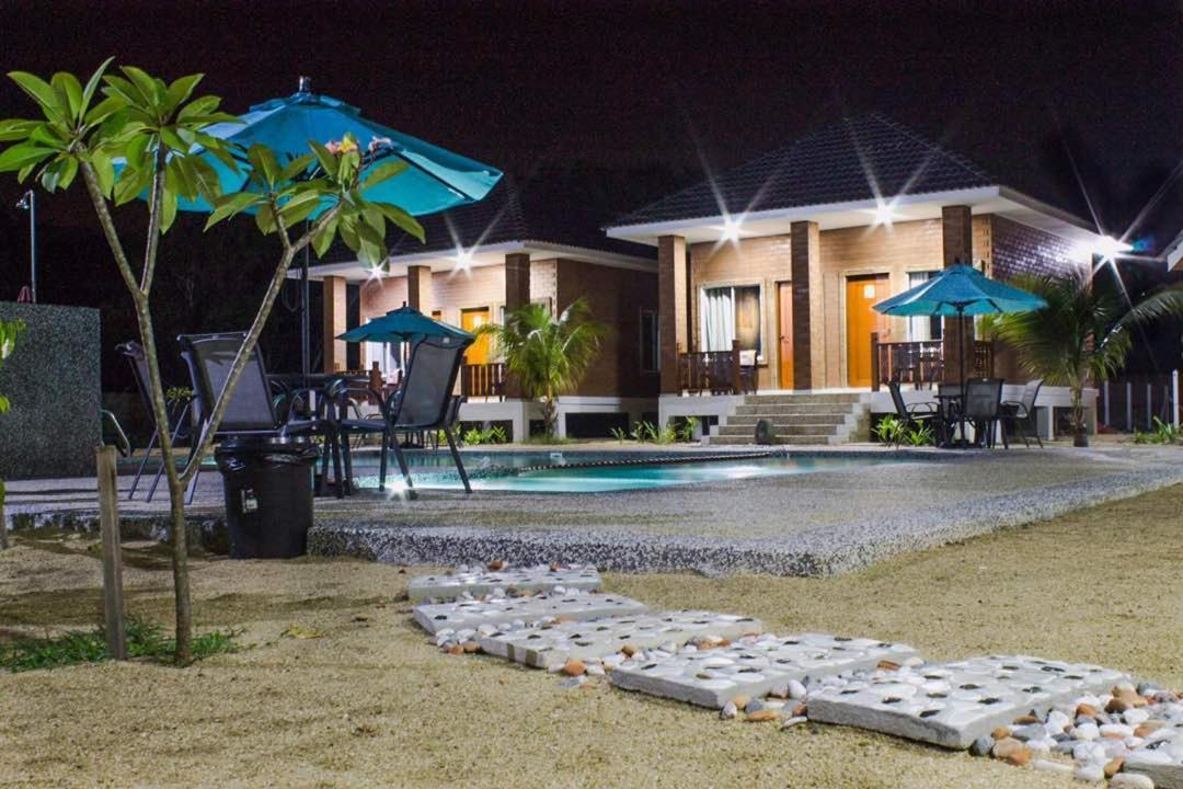 Casa Tanjung Jara Hotel Dungun Eksteriør billede