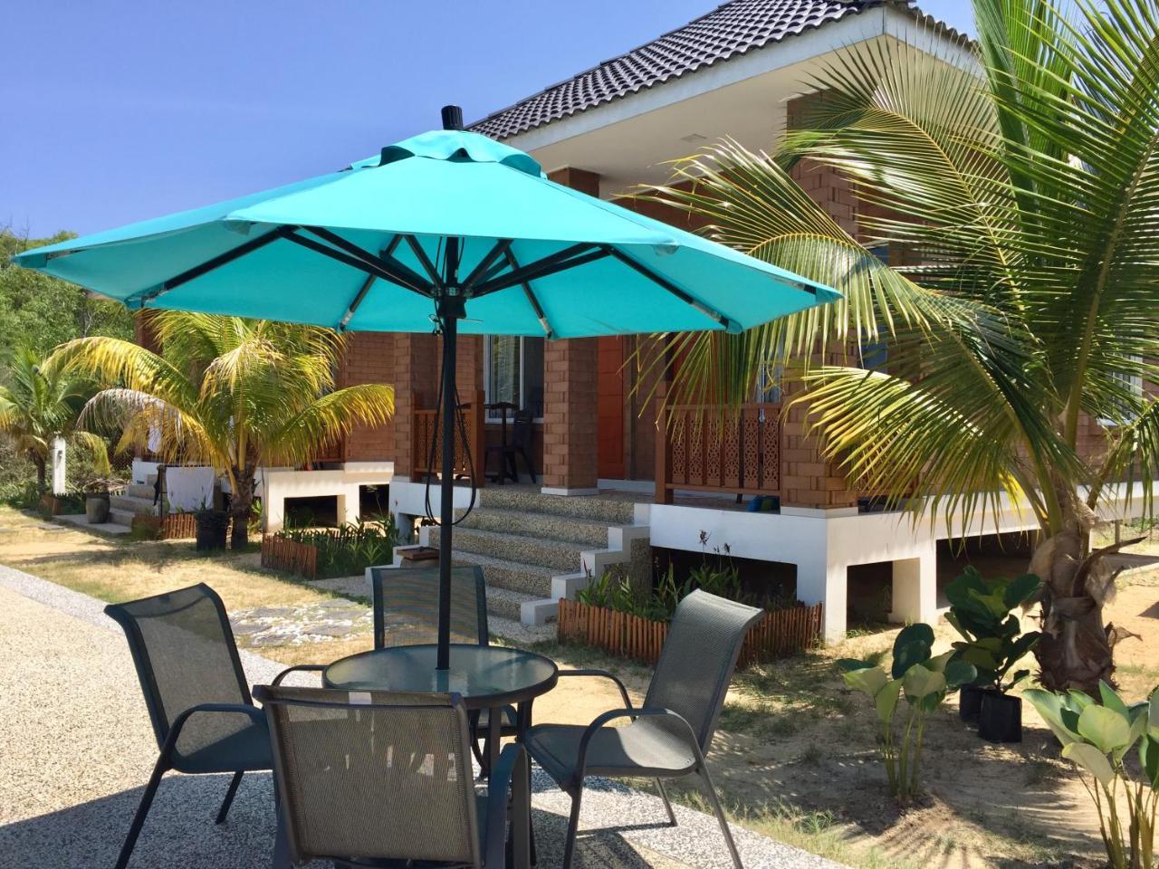 Casa Tanjung Jara Hotel Dungun Eksteriør billede